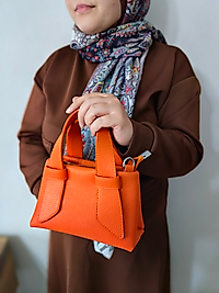 KELEBEK MODEL KADIN ÇANTA