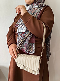 MİNİ ÇAPRAZ TASARIM KADIN ÇANTASI