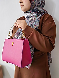 GOLD METAL DÜĞÜM DETAYLI SAPLI ASKILI KADIN ÇANTASI